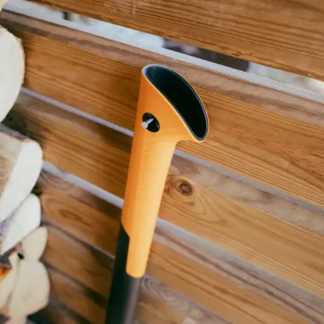 Štiepacia sekera Fiskars X32
