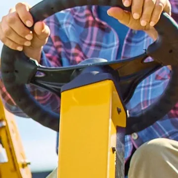 systém hydro pohonu Cub Cadet XZ8 S122